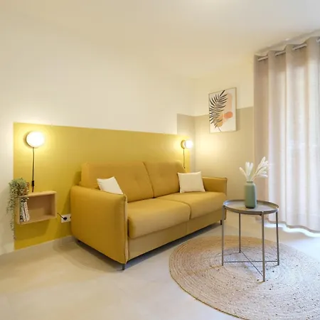 Apartment Renove, 5mn Plage, Terrasse, Clim, Velos